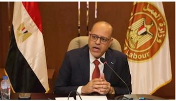  وزير العمل يُهنئ الرئيس السيسي باتفاق السلام 