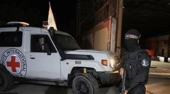   جيش الاحتلال: الصليب الأحمر تسلم رفات 4 محتجزين في غزة