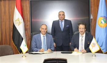   البريد يقدم خدماته المالية في جامعة طنطا