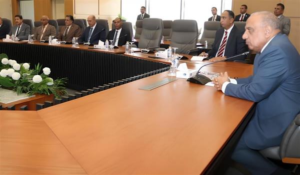 وزير الكهرباء يتابع تنفيذ الخطة الأمنية في جميع مواقع العمل