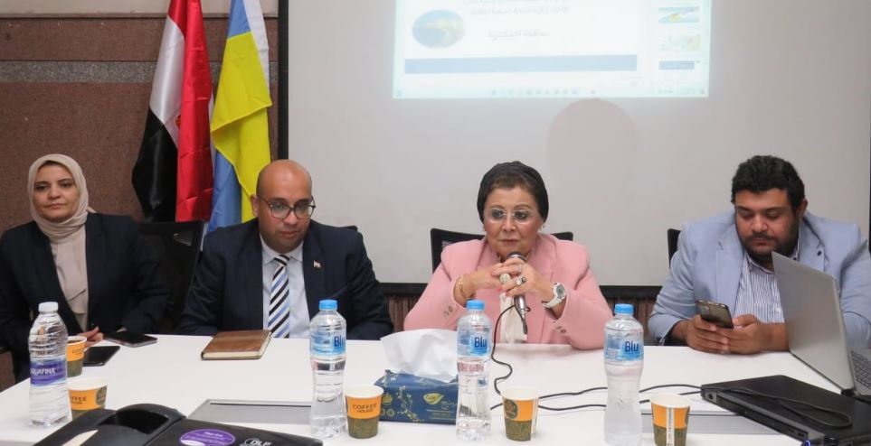 نائب وزير الصحة تتابع تنفيذ الخطة العاجلة للسكان بالإسكندرية