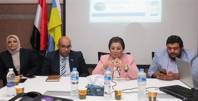 نائب وزير الصحة تتابع تنفيذ الخطة العاجلة للسكان بالإسكندرية 