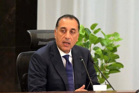 رئيس الوزراء يتابع موقف تنفيذ مختلف المشروعات بالمدن الجديدة
