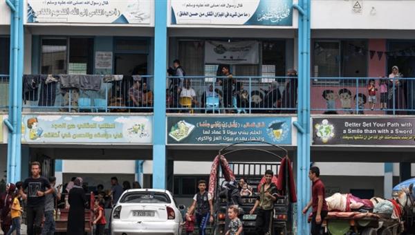 "أونروا" تطالب بقيادة عملية الاستجابة الإنسانية في قطاع غزة