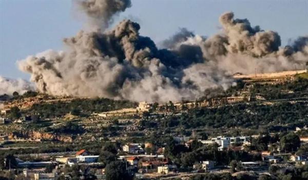 جيش الاحتلال يشن أكثر من 15 غارة على جنوب لبنان