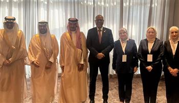   وزير العمل يلتقي نظراءه من قطر والأردن ولبنان وتونس والسعودية