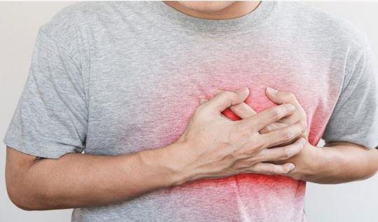 ارتفاع إنزيمات القلب.. إنذار خطير لا يعني دائمًا جلطة