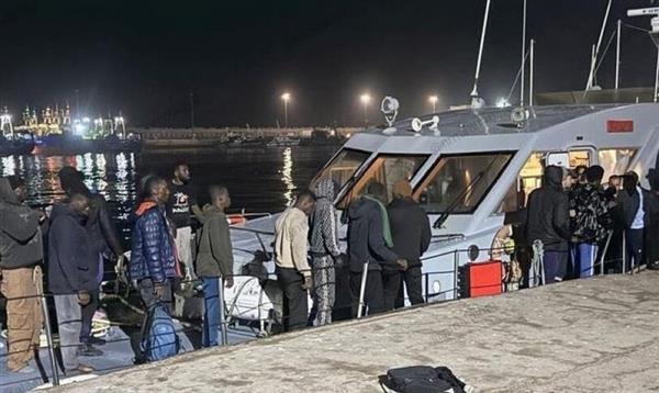 البحرية المغربية تنجح فى إنقاذ 57 مهاجرا بعد 3 أيام في عرض البحر