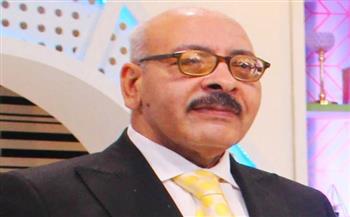   وقف الخلق ينظرون جميعا .. عبقرية قائد وإرادة شعب