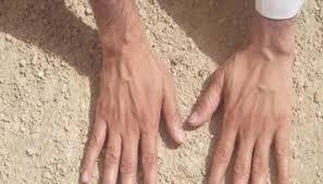   تعرف علي الطريقة الصحيحة للتيمم