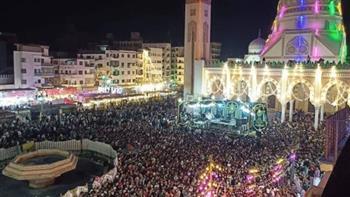 بحضور ياسين التهامي.. الآلاف يحتشدون في الليلة الختامية لمولد السيد البدوي
