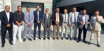   رئيس مصلحة الجمارك يتفقد قرية البضائع بمطار القاهرة الدولي