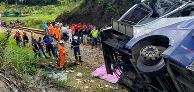 مصرع 17 شخصا جراء حادث تحطم حافلة ركاب شمال شرق البرازيل