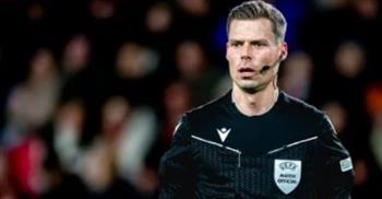   السويسري أورس شنايدر حكماً لمباراة برشلونة وأولمبياكوس في دوري أبطال أوروبا