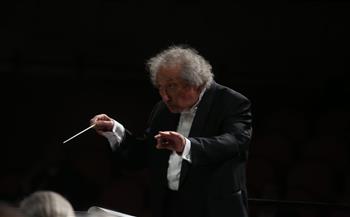   حجرة "السيمفوني" بين مشاهد مصرية ومتتابعة تشيكية على المسرح الكبير