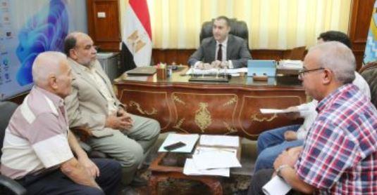 محافظ كفرالشيخ يوجّه ببحث عدد من طلبات وشكاوى المواطنين