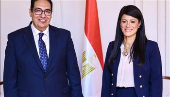   "المشاط" تبحث مع رئيس جامعة القاهرة تعزيز التعاون المشترك