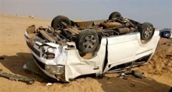   إصابة 13 شخصا فى انقلاب سيارة ميكروباص بالمنيا
