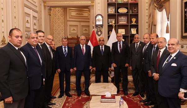وزير العدل يهنئ القضاة بالعام القضائي الجديد