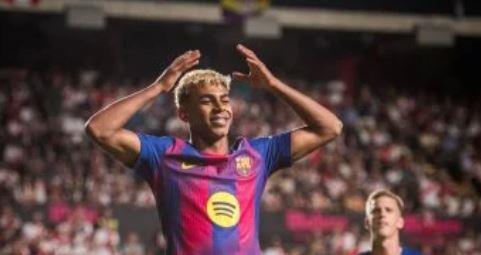 لامين يامال يصل إلى إنجاز جديد مع برشلونة