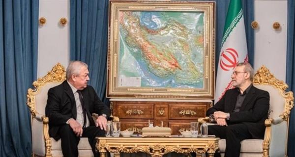 روسيا وإيران تبحثان التطورات بالمنطقة