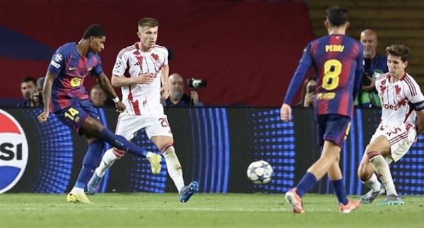برشلونة يكتسح أولمبياكوس 6-1 قبل الكلاسيكو الإسباني