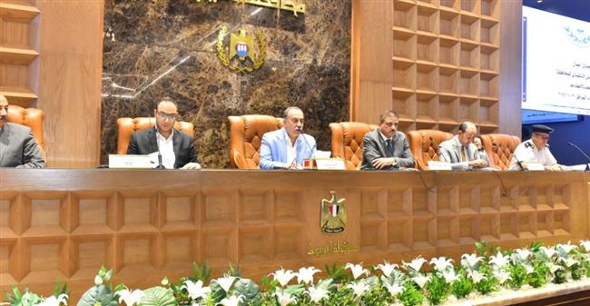 محافظ أسيوط: مبادرة جديدة لفرز المخلفات وتدويرها