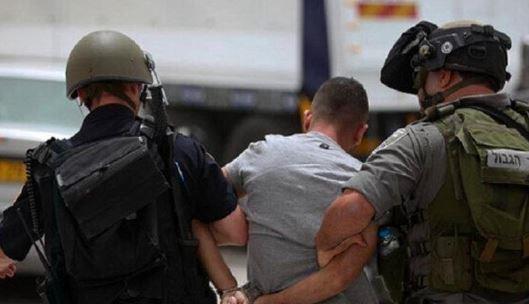 الاحتلال الإسرائيلي يعتقل 24 فلسطينيا على الأقل من الضفة الغربية