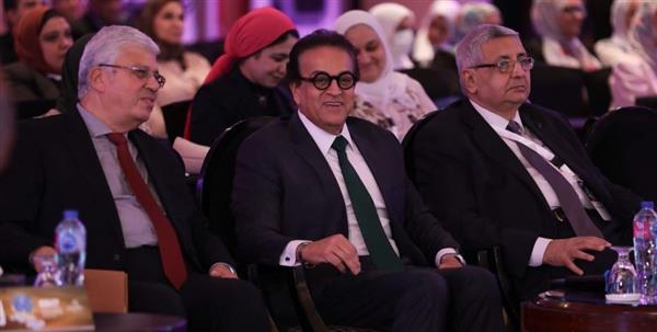 وزيرا الصحة والتعليم العالي يطلقان فعاليات المؤتمر الدولي للأمراض الصدرية
