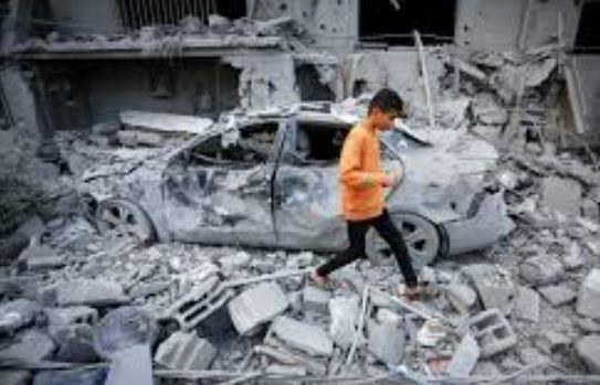 أونرو: هناك أكثر من 61 مليون طن من الأنقاض تغطي قطاع غزة