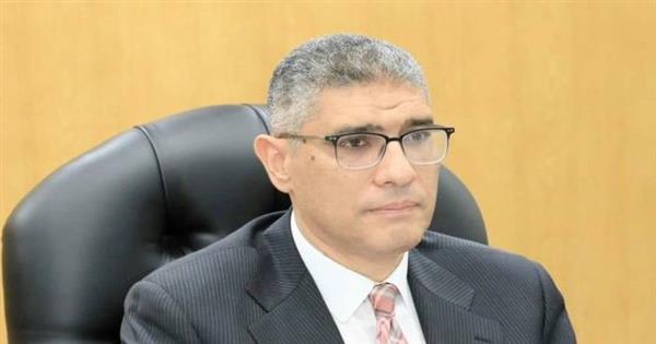 محافظ الجيزة يوجه بحملات مكثفة لرفع إشغالات شارع جزيرة العرب بالمهندسين
