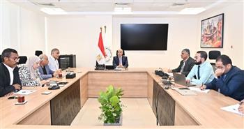   وزير الري يتابع المنظومة المائية بزمام ترع الإسماعيلية و السويس و بورسعيد