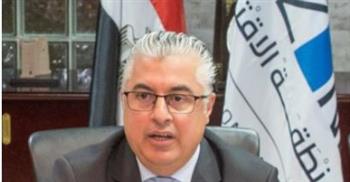   رئيس "اقتصادية قناة السويس" يوقع عقود 3 مشروعات باستثمارات تتخطى 75 مليون دولار