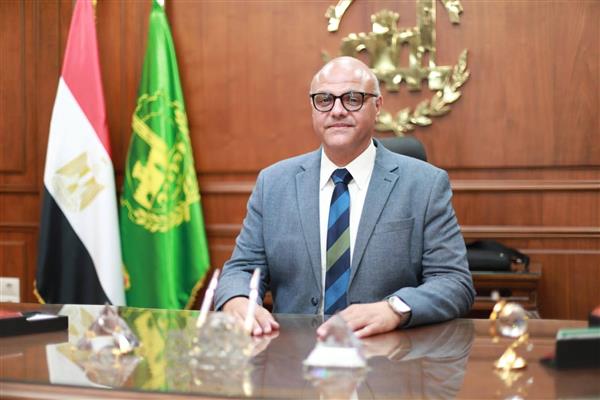 محافظ القليوبية يجري حركة تنقلات محدودة