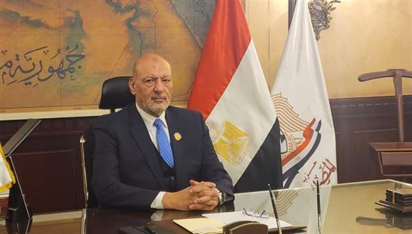 حزب المصريين يشيد برعاية السيسي لأسر الشهداء