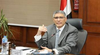   محافظ الجيزة: تخصيص فقرة يومية بالإذاعة المدرسية للتعريف بالمتحف المصري الكبير 