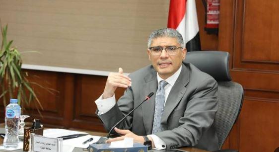 محافظ الجيزة: تخصيص فقرة يومية بالإذاعة المدرسية للتعريف بالمتحف المصري الكبير