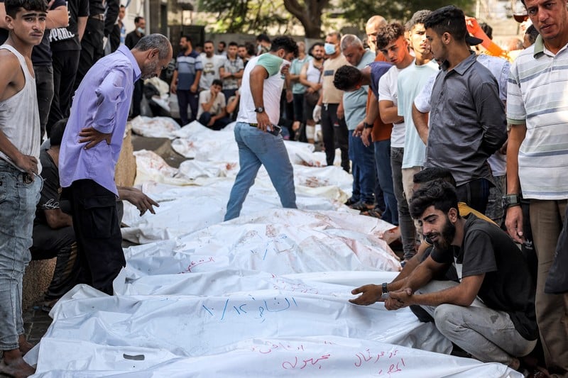 استشهاد نحو 30 فلسطينيا على الأقل وإصابة العشرات في غارات إسرائيلية على غزة