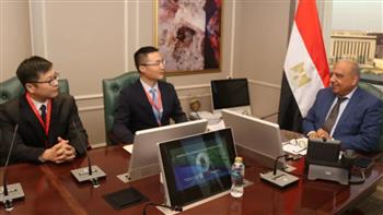   وزير الكهرباء يبحث مع "هواوي" تعزيز التعاون في تخزين الطاقة والتحول الرقمي