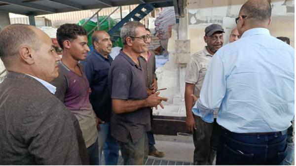 وزير العمل يبدأ جولات مفاجئة لمواقع الإنتاج لمتابعة تطبيق قانون العمل الجديد