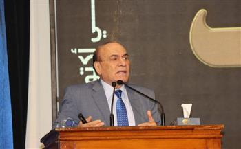   سمير فرج يتحدث عن "معركة الوعي شبابنا مسئوليتنا" بجامعة الإسكندرية 
