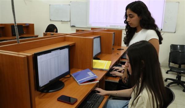 دورة تعليمية مجانية لتعريف طلاب الجامعات بأساسيات الأمن السيبراني