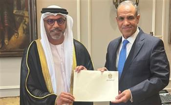   السفير حمد الزعابي يقدم أوراق اعتماده لمصر