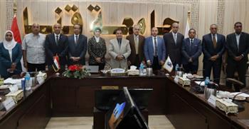 انعقاد لجنة اختيار القيادات الادارية بجامعة قنا