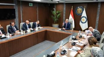 وزير البترول يؤكد على تمكين الكوادر الشابة في قطاع الطاقة والتعدين