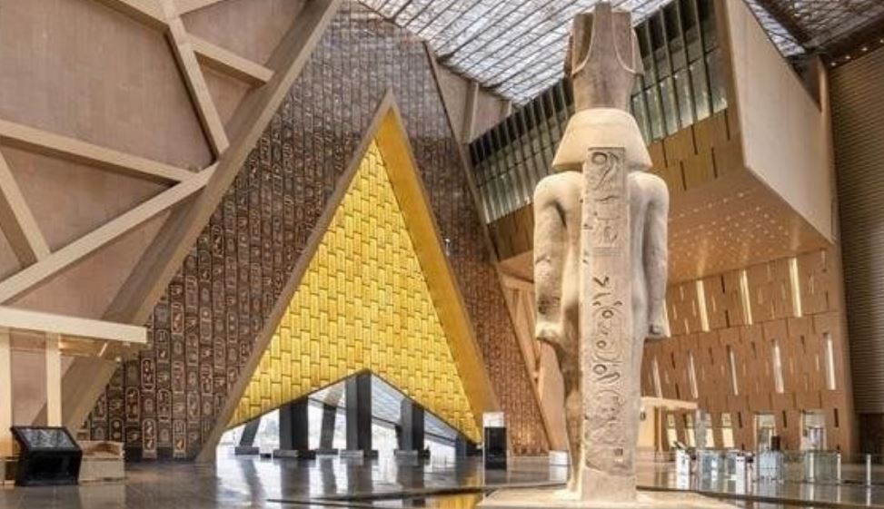 القنوات الناقلة لحفل افتتاح المتحف المصري الكبير