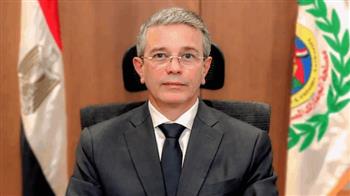   رئيس الجمارك: نسعى لتعزيز التعاون مع القطاعين المحلي والأجنبي
