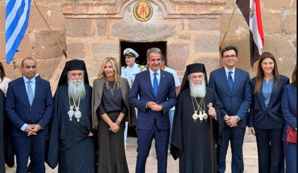 وزير الثقافة يشارك في مراسم تنصيب الأنبا سيميون بابادوبولوس مطرانا ورئيسًا لدير سانت كاترين