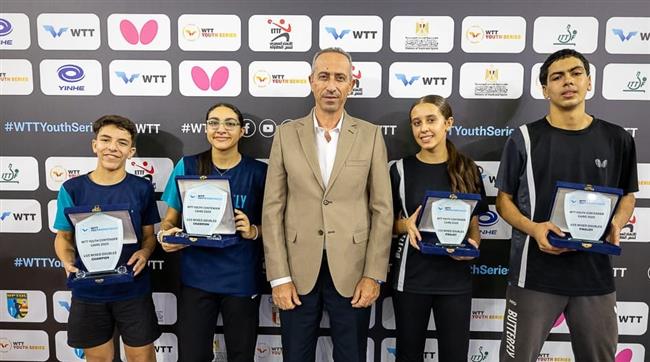 الفراعنة يسيطرون على ميداليات الزوجي المختلط ببطولة مصر الدولية لـ تنس الطاولة