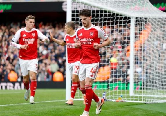 آرسنال يتصدر الدوري الإنجليزي مؤقتًا بفوزه على وست هام 2ـ0
